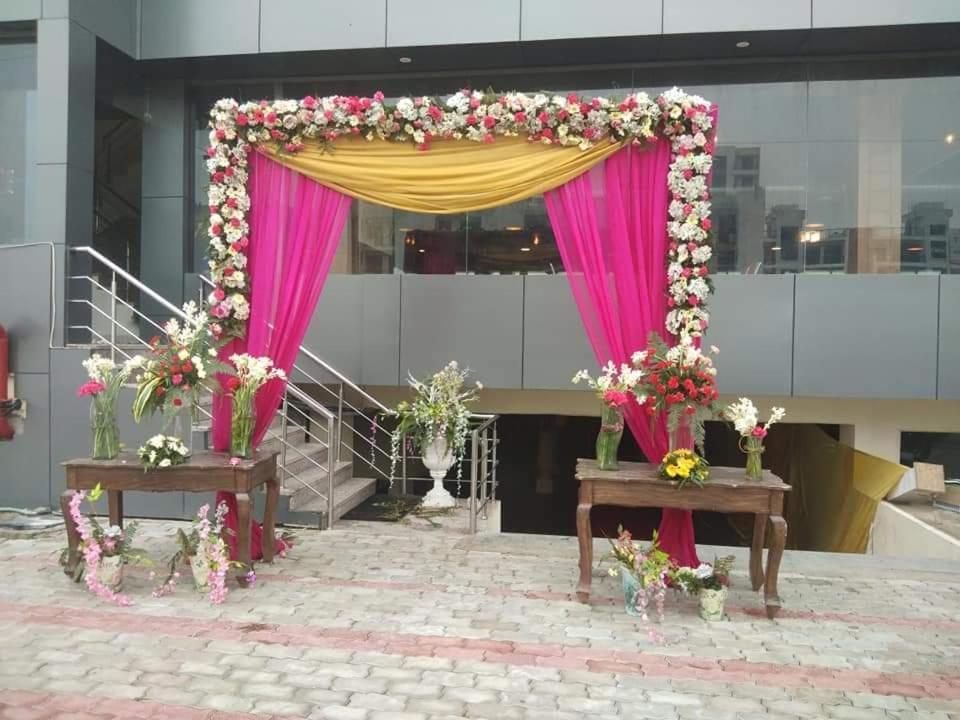 Jb Residency Zirakpur !! Top Rated & Most Awarded Property In Zirakpur Hotel Exterior foto